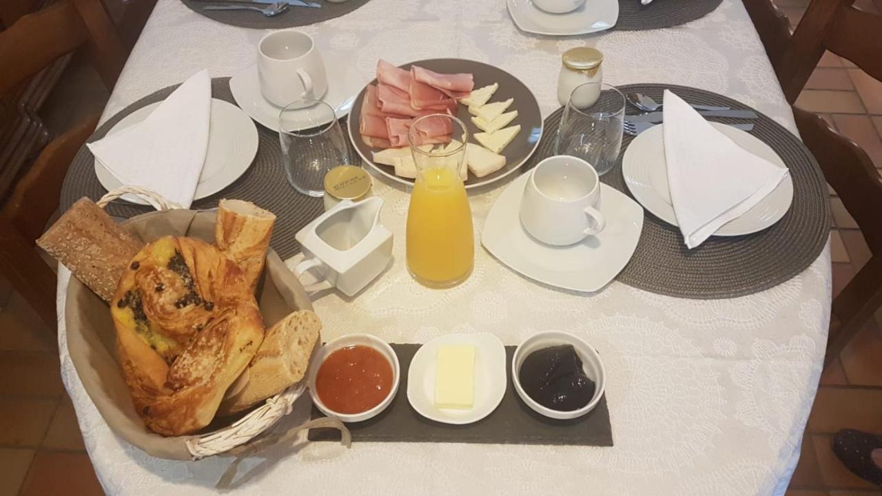 L'Aur~Elie Bed and Breakfast Lalinde Εξωτερικό φωτογραφία