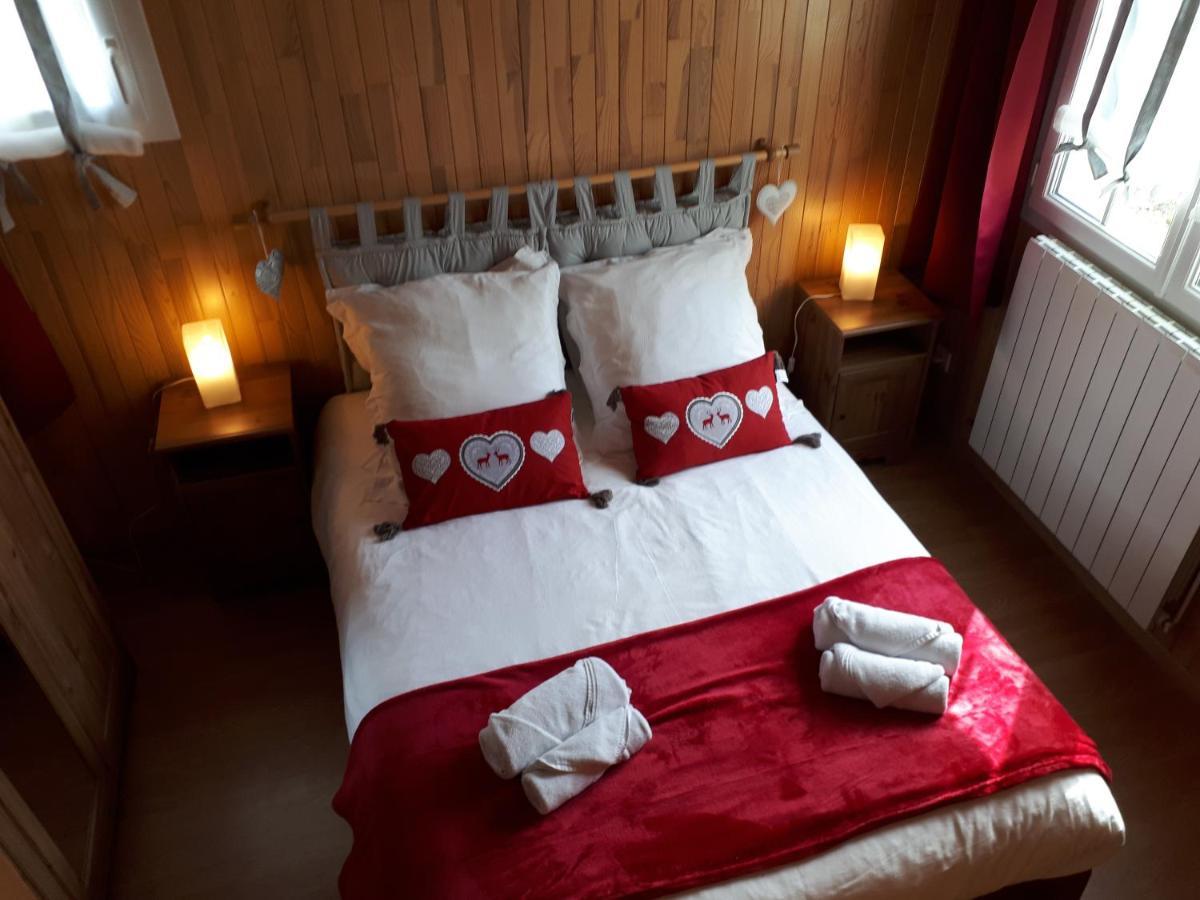 L'Aur~Elie Bed and Breakfast Lalinde Εξωτερικό φωτογραφία