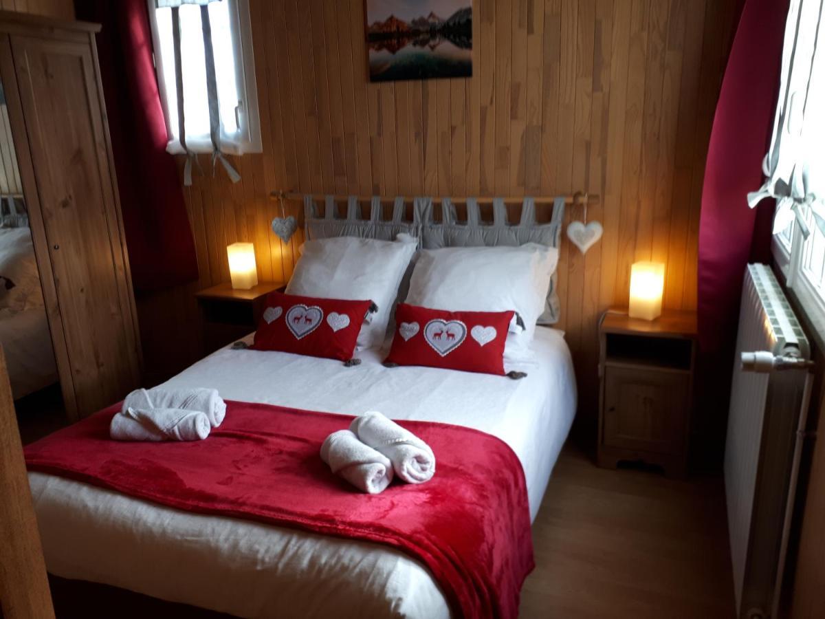 L'Aur~Elie Bed and Breakfast Lalinde Εξωτερικό φωτογραφία