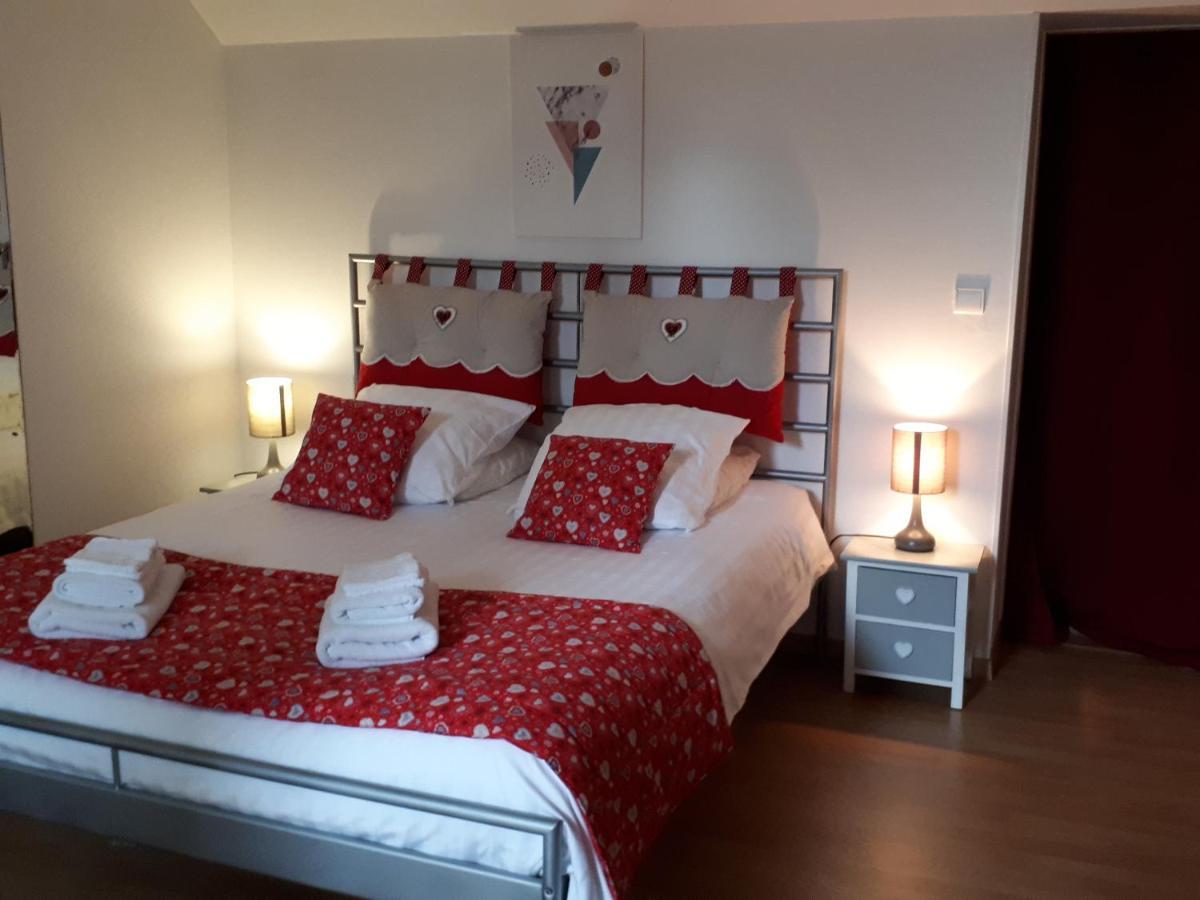 L'Aur~Elie Bed and Breakfast Lalinde Εξωτερικό φωτογραφία