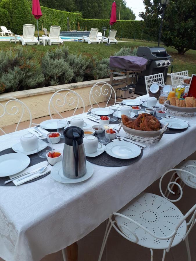 L'Aur~Elie Bed and Breakfast Lalinde Εξωτερικό φωτογραφία